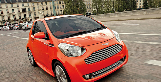 Aston Martin продвигает электро-компакт на базе Toyota