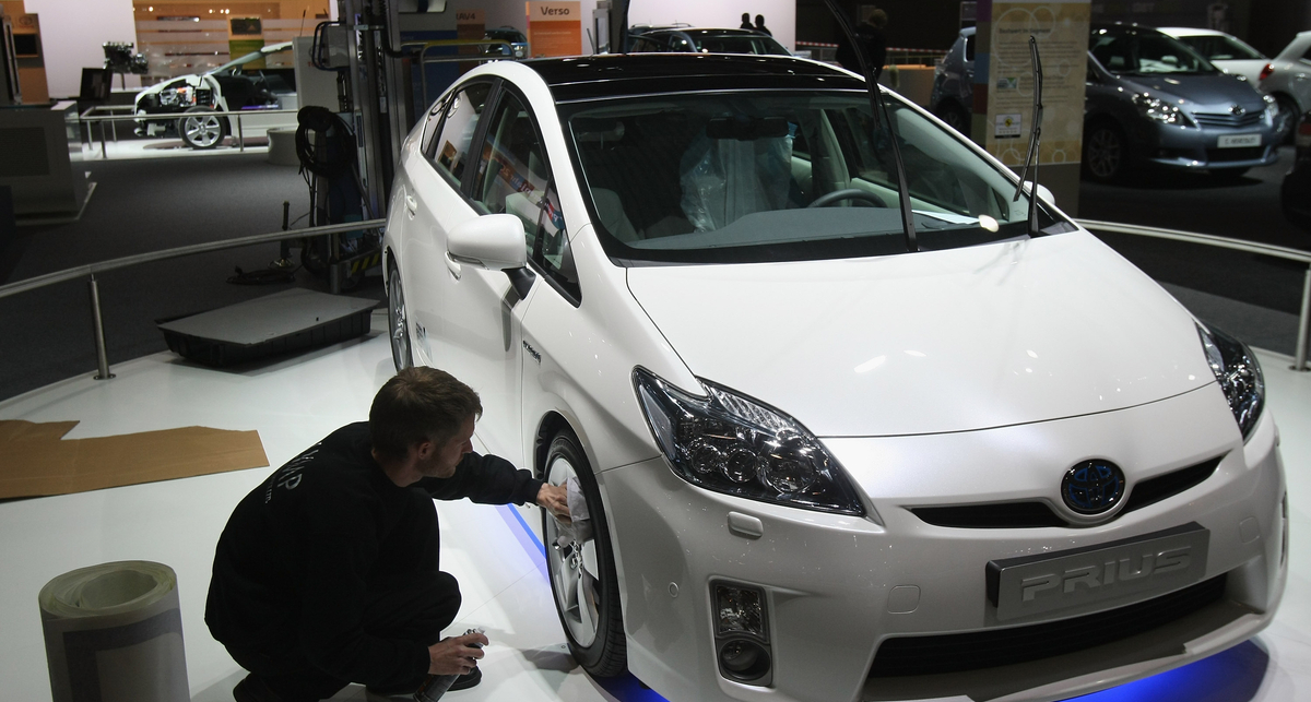 Toyota объединит автомобили в соцсети