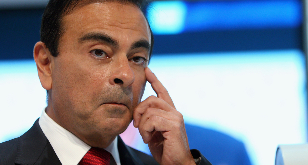 Renault обвинили в самоубийстве сотрудника