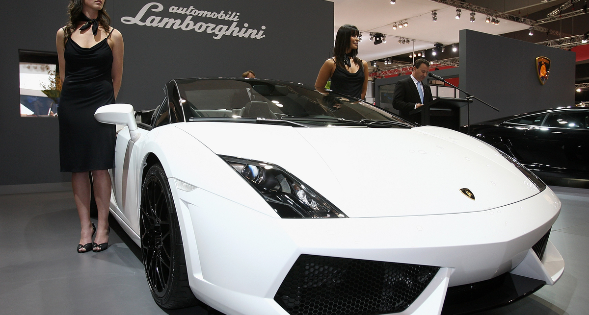 Lamborghini приступит к выпуску 