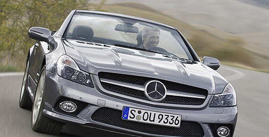 Владельцы "Мерсов" нарушают чаще остальных