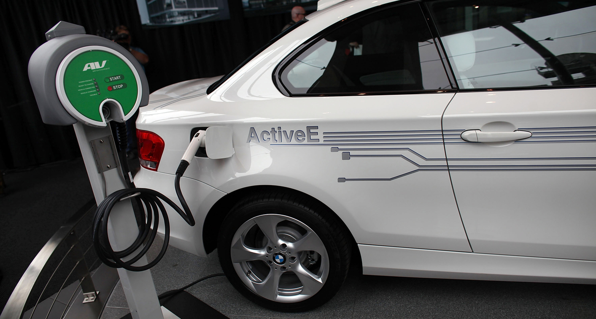 Старый и Новый свет решили судьбу электрокаров