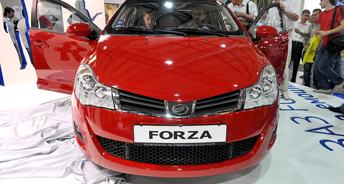 Собственную модель 