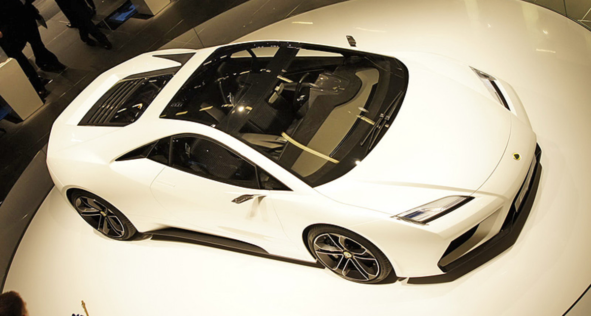 Lotus готовится сразить McLaren и Aston Martin