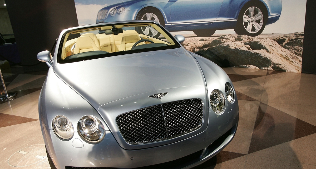 Обновленный Bentley Continental GTC появится уже в сентябре