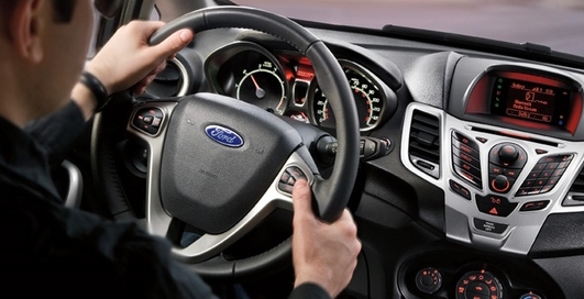 Машины Ford будут сами звонить в техподдержку