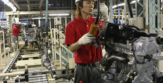 Машины Toyota не будут попадать в аварии