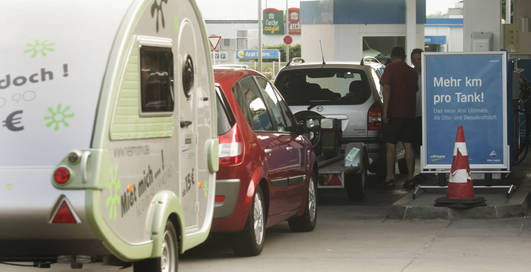 В маленьком Люксембурге оказалось больше всего машин