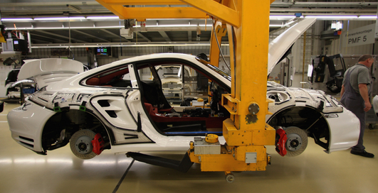 Спорткары Porsche станут "чище"