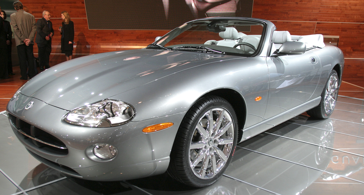 Сотням ирландцев по ошибке сообщили о выигрыше Jaguar XK