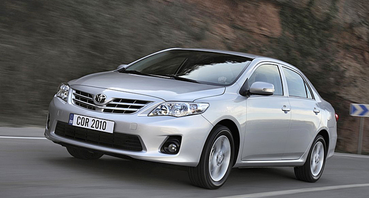 Toyota отзывает 33 тыс. автомобилей из-за дефектных двигателей