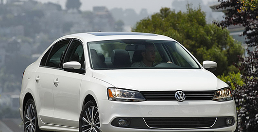 В новой Volkswagen Jetta уже нашли неисправности