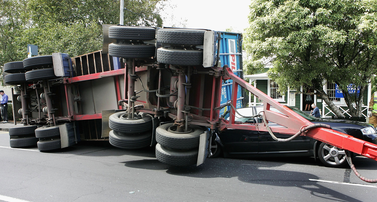 Европейские автомобили будут сами вызывать спасателей