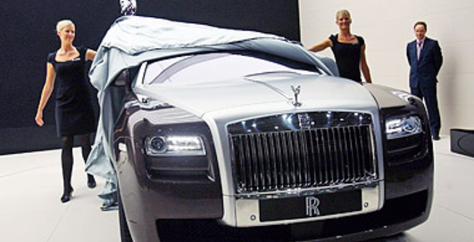 Rolls-Royce отзывает почти 600 "Призраков"