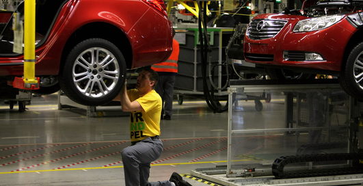 2012 год подарит миру рекордное количество машин