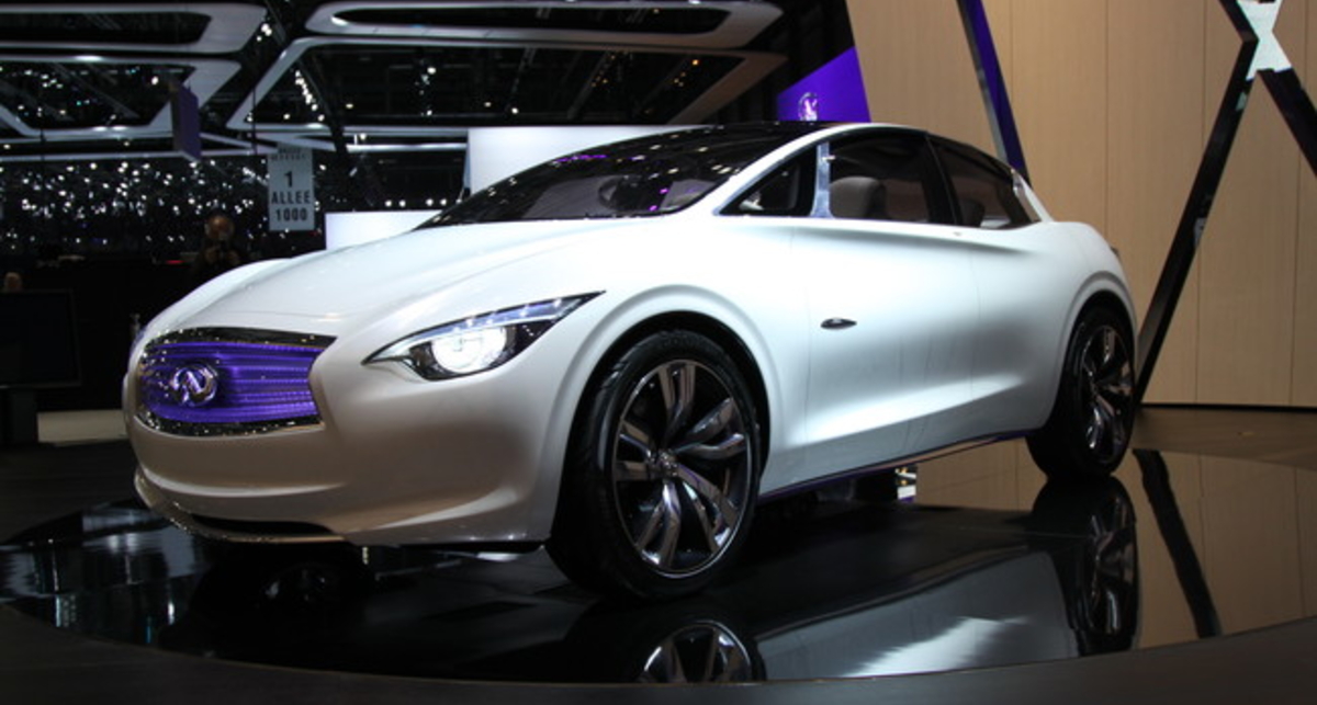 Infiniti построит машину совместно с Daimler