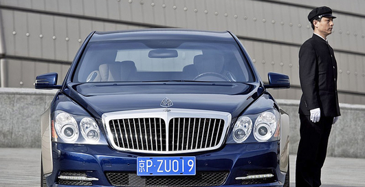 Daimler отказывается от марки Maybach