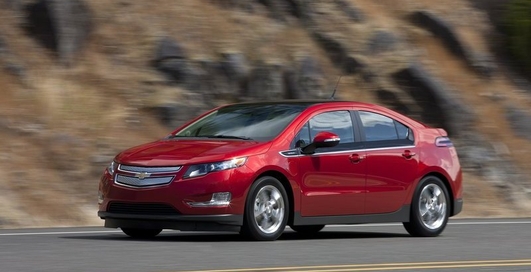 Владельцам бракованных Chevrolet Volt выдадут временные машины