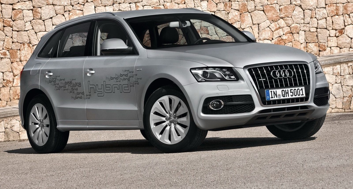 Audi Q5 hybrid quattro уже продается в Украине