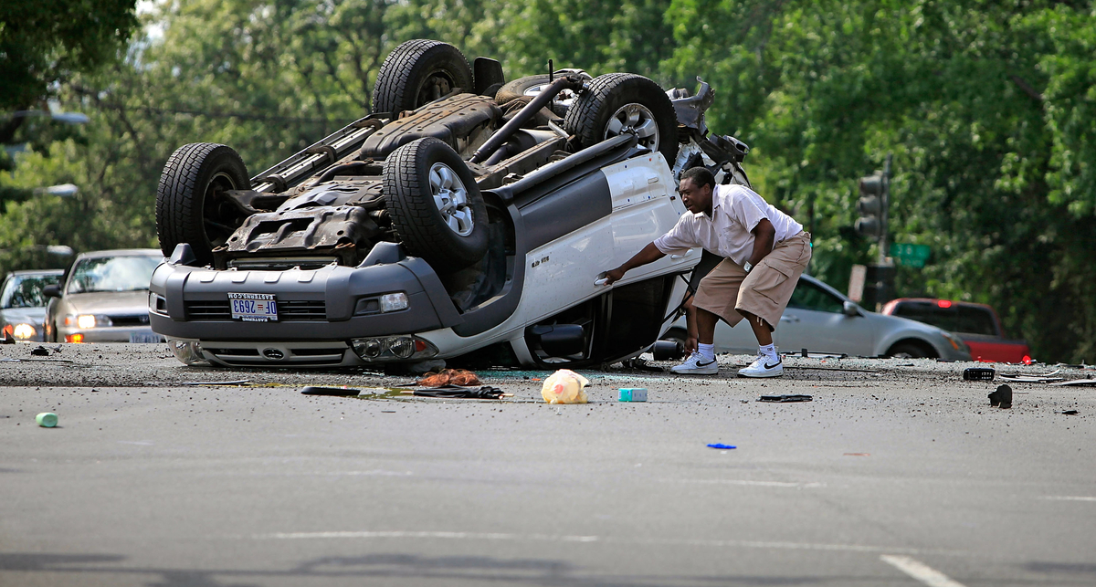 Смертность на дорогах США снизилась до уровня 1949 года