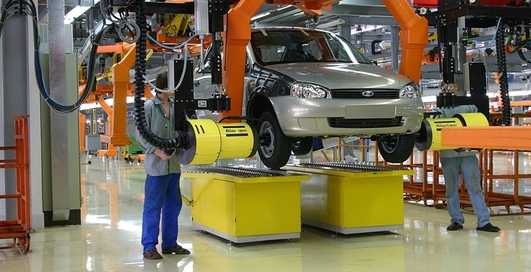 АвтоВАЗ заинтересовался мнением покупателей