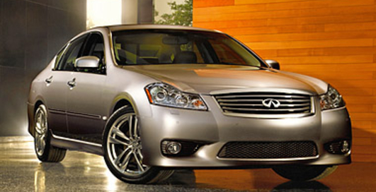 Три подарка для покупателя Infiniti