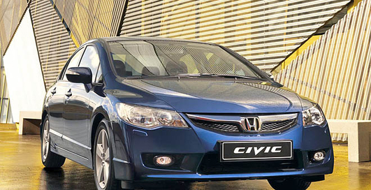 Honda Civic подешевела на 12000 грн.
