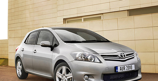 Покупать Toyota стало веселее