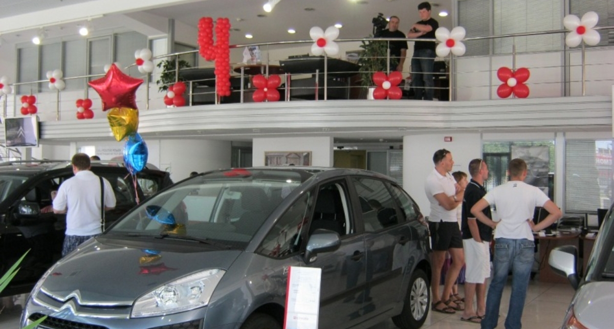 Citroen приглашает на бесплатное обслуживание