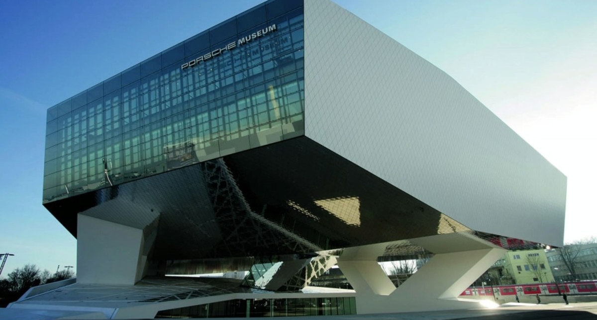 В Штутгарте открылся музей Porsche