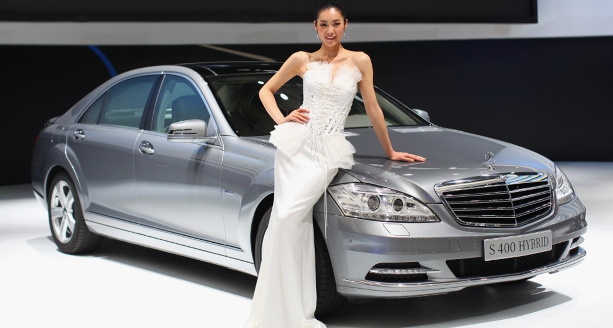 Показано новое лицо Mercedes