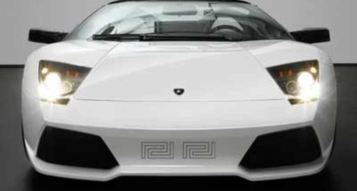 Versace представляет родстер Lamborghini