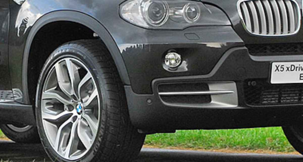 Новое поколение BMW X5 представят в 2010 году