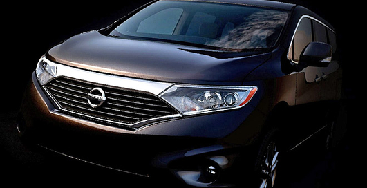 Nissan представит мощный минивэн