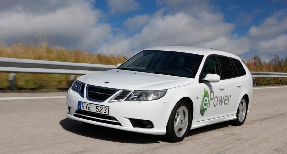 Saab везет в Париж автомобиль из новой эры