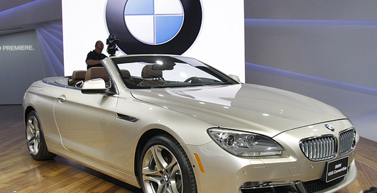 BMW показала авто, которое стоит как четыре "Мустанга" (видео)