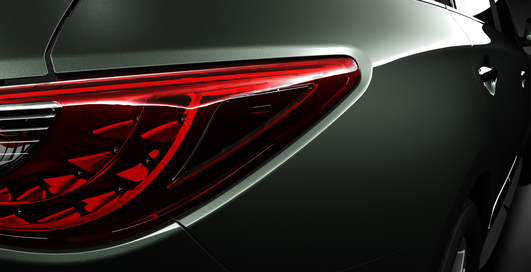 Infiniti показала "задок" большого кроссовера (фото)