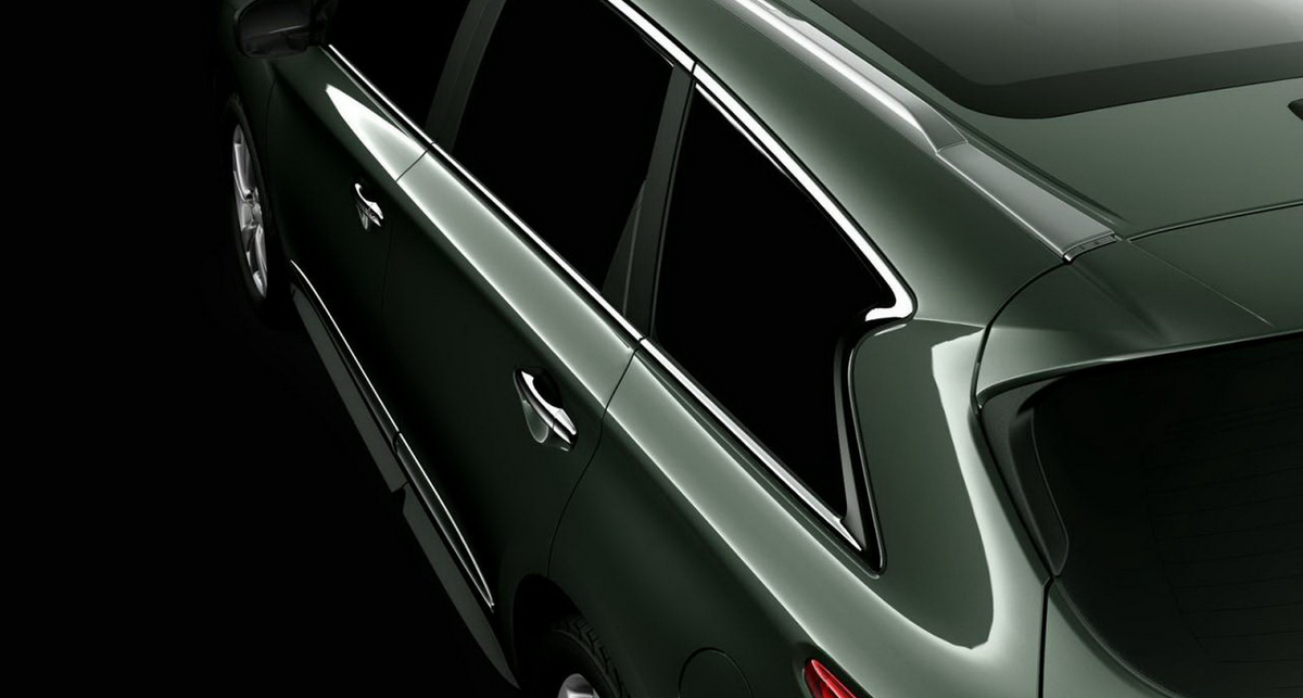 Infiniti засветила новое фото своего большого кроссовера