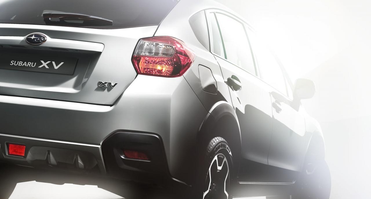 Subaru впервые показала "задок" нового кроссовера (фото)