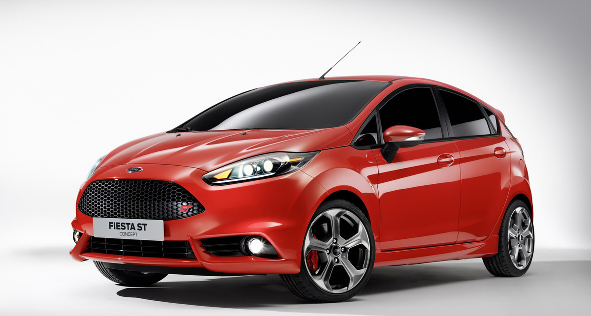 Ford показал публике пятидверную Fiesta ST (фото)