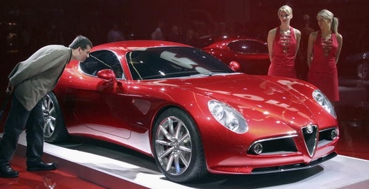 iPhone поможет менять колеса на Lancia и Alfa Romeo