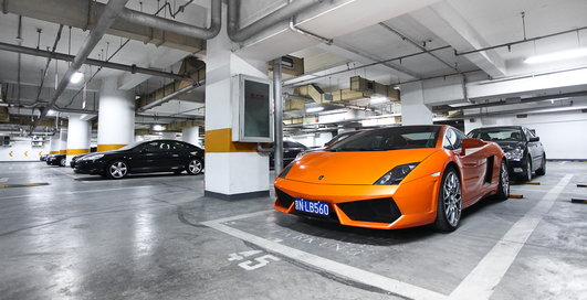 За паркоместо в Лондоне выложили $ 320 тыс.