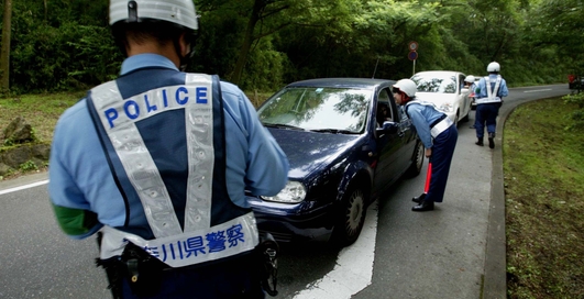 Чиновник 30 лет проездил без прав