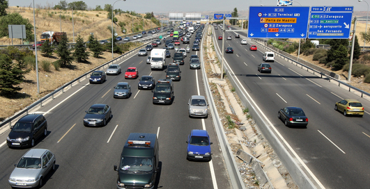 Испанцев поощряют за отказ от машин