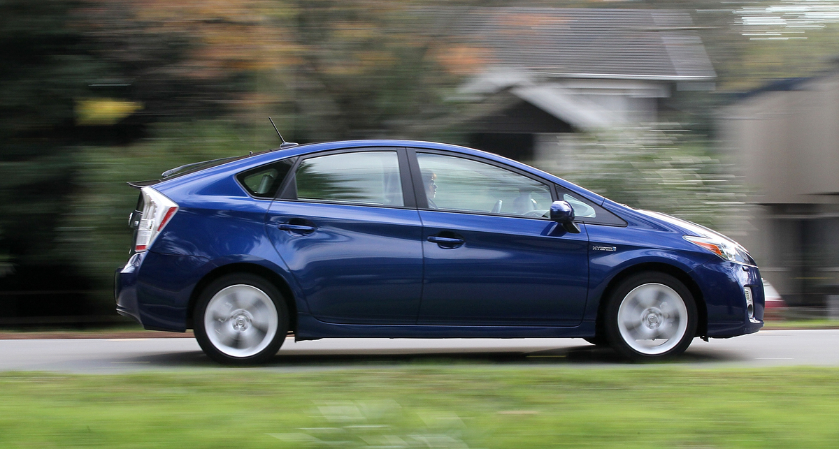 В США медведь угнал и уничтожил Toyota Prius