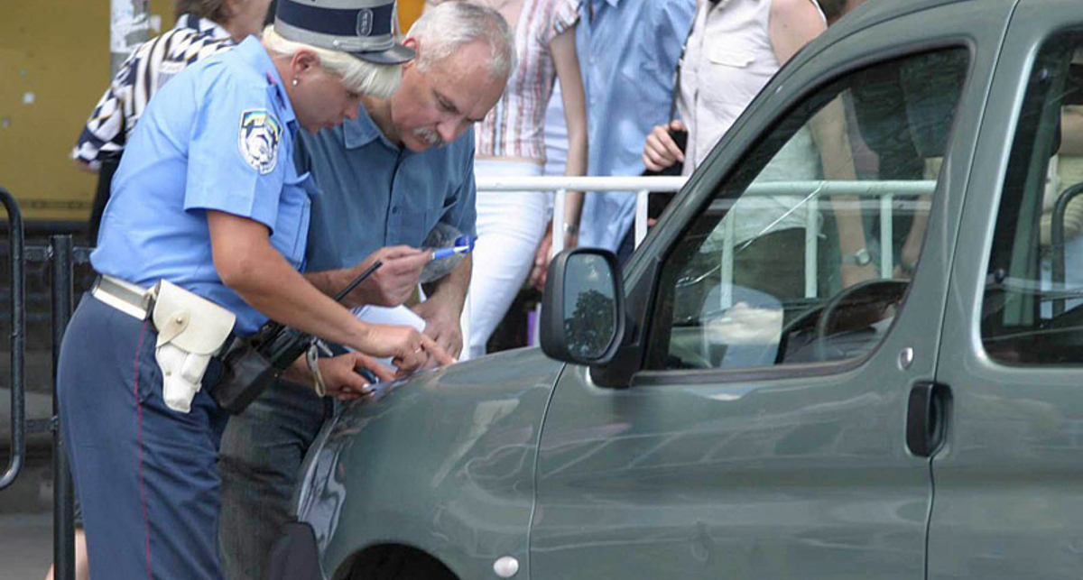 Водителям узаконили новые правила