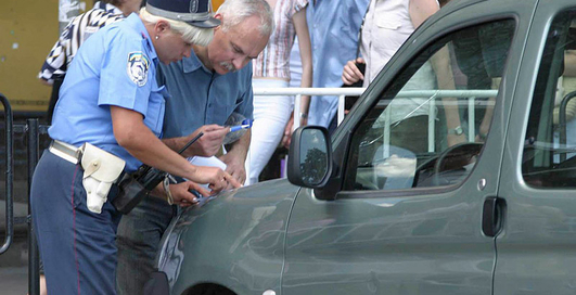 Водителям узаконили новые правила