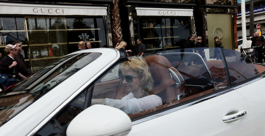 Женщины водят не хуже мужчин