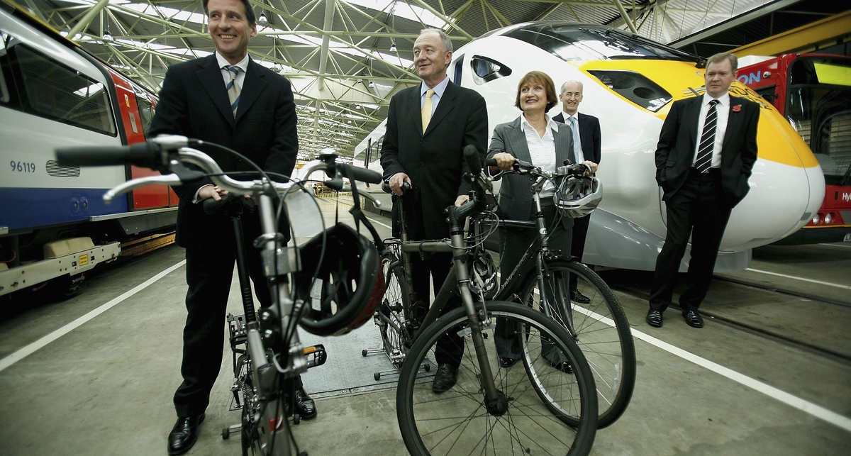 Британцев заставляют отказываться от машин