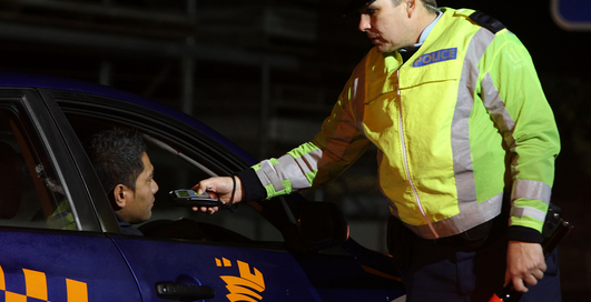 Длительные поездки в прямом смысле пьянят водителей